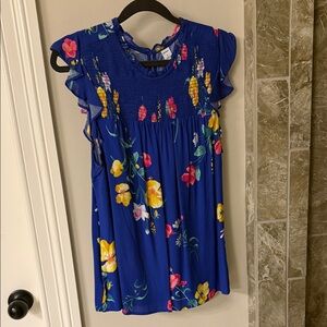 Old Navy Royal Blue Floral Smocked Flutter Sleeve Top